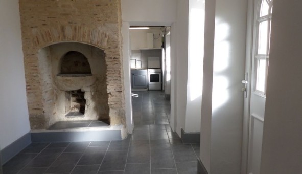 Logement �tudiant T4 &agrave; B�zenet (03170)