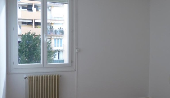 Logement tudiant T4 à Bziers (34500)