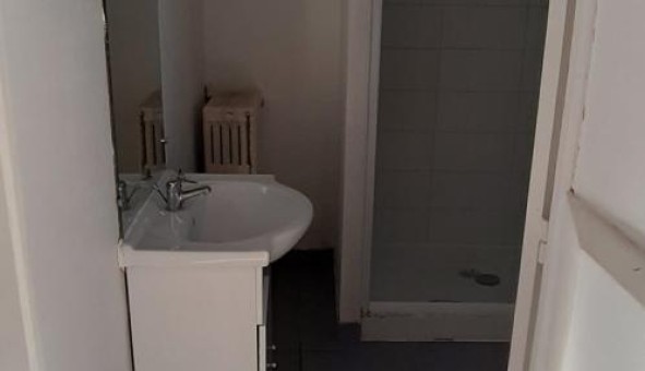 Logement tudiant T4 à Bzu le Gury (02310)