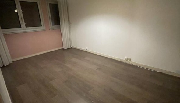 Logement �tudiant T4 &agrave; Biard (86000)