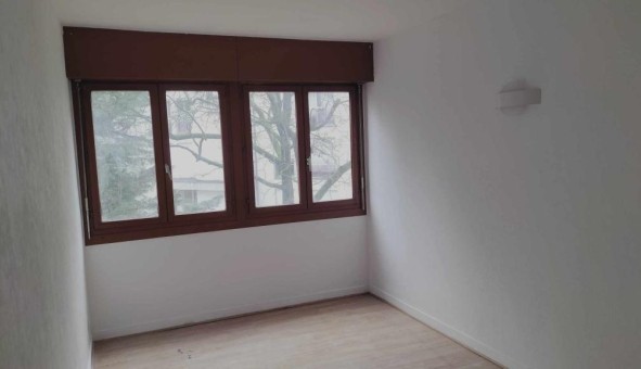 Logement tudiant T4 à Blois (41000)