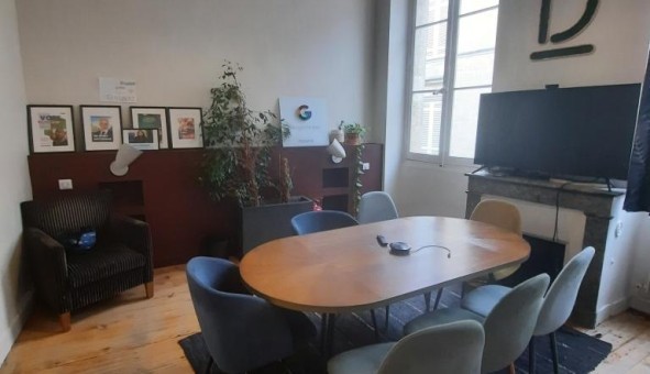 Logement tudiant T4 à Bordeaux (33300)