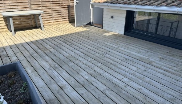 Logement tudiant T4 à Bordeaux (33300)
