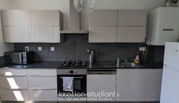 Logement tudiant T4 à Bordeaux (33300)