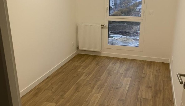 Logement tudiant T4 à Bordeaux (33300)