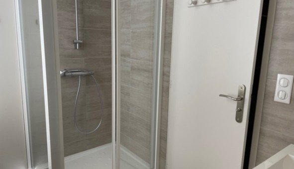 Logement tudiant T4 à Bordeaux (33300)