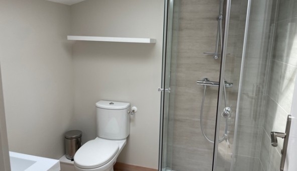Logement tudiant T4 à Bordeaux (33300)
