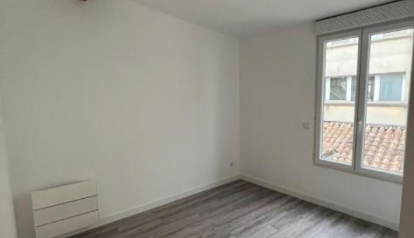 Logement tudiant T4 à Bordeaux (33300)