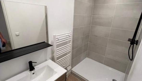 Logement tudiant T4 à Bordeaux (33300)