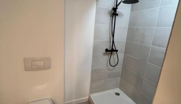Logement tudiant T4 à Bordeaux (33300)