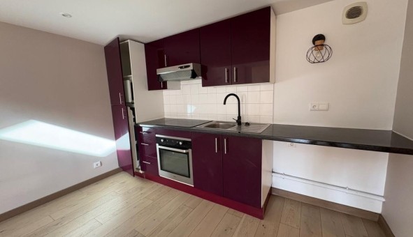 Logement tudiant T4 à Bordeaux (33300)
