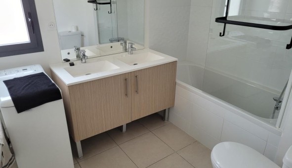 Logement tudiant T4 à Bordeaux (33300)