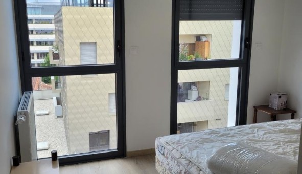 Logement tudiant T4 à Bordeaux (33300)