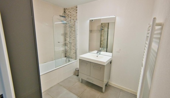 Logement �tudiant T4 &agrave; Bordeaux (33300)