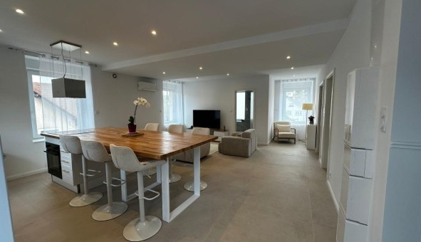 Logement tudiant T4 à Boron (90100)