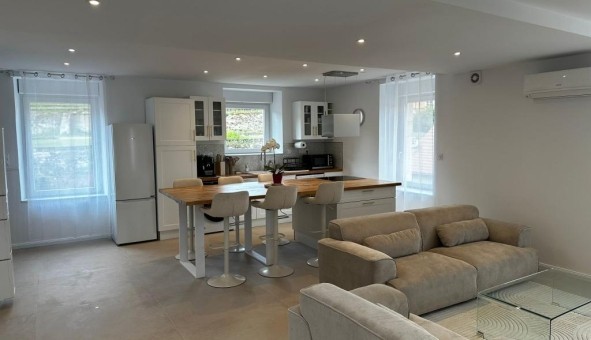 Logement tudiant T4 à Boron (90100)