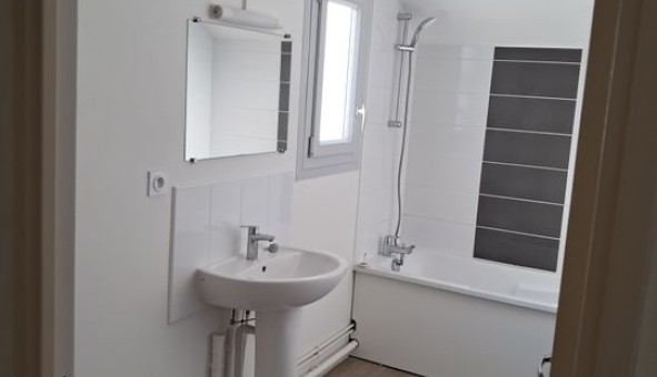 Logement �tudiant T4 &agrave; Bossay sur Claise (37290)