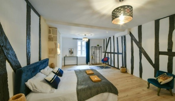 Logement tudiant T4 à Bourges (18000)