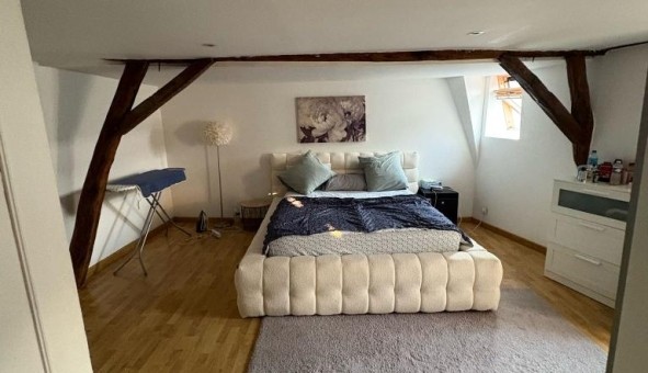 Logement tudiant T4 à Bourges (18000)