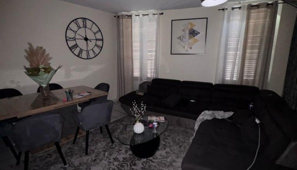 Logement tudiant T4 à Bourges (18000)