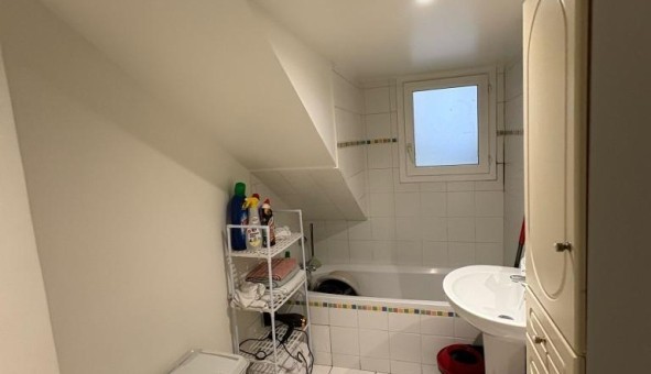 Logement tudiant T4 à Bourges (18000)