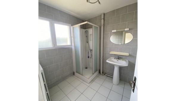 Logement tudiant T4 à Bourrou (24110)