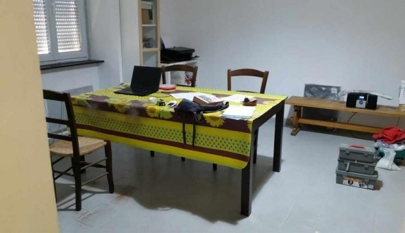 Logement tudiant Location T4 Vide Branoux les Taillades (30110)