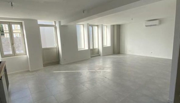Logement �tudiant T4 &agrave; Br�ville (16370)