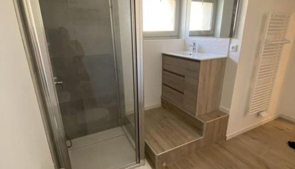 Logement �tudiant T4 &agrave; Br�ville (16370)