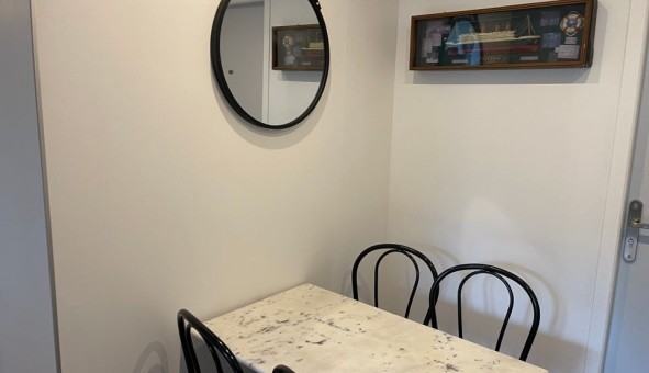 Logement �tudiant T4 &agrave; Bron (69500)