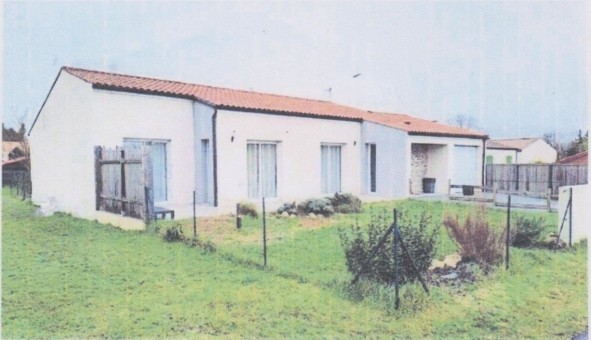 Logement �tudiant T4 &agrave; Bussac sur Charente (17100)