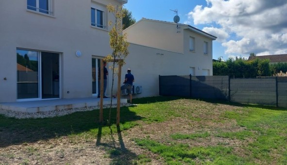 Logement �tudiant T4 &agrave; Cabannes (13440)