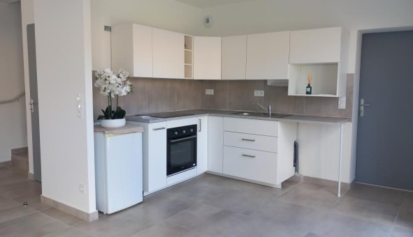 Logement �tudiant T4 &agrave; Cabannes (13440)