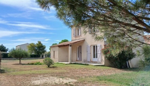 Logement tudiant T4 à Camaret sur Aigues (84850)