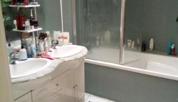 Logement �tudiant T4 &agrave; Capian (33550)