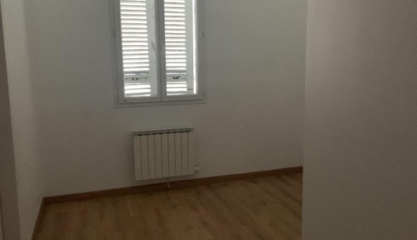 Logement �tudiant T4 &agrave; Capian (33550)