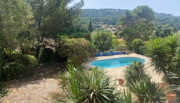 Logement tudiant T4 à Carnoux en Provence (13470)