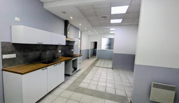 Logement étudiant Location T4 Vide Carpentras (84200)