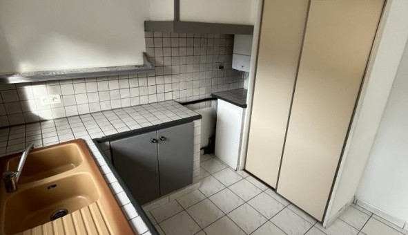 Logement �tudiant T4 &agrave; Cazouls l�s B�ziers (34370)