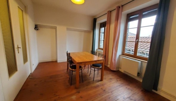 Logement tudiant T4 à Cellule (63200)