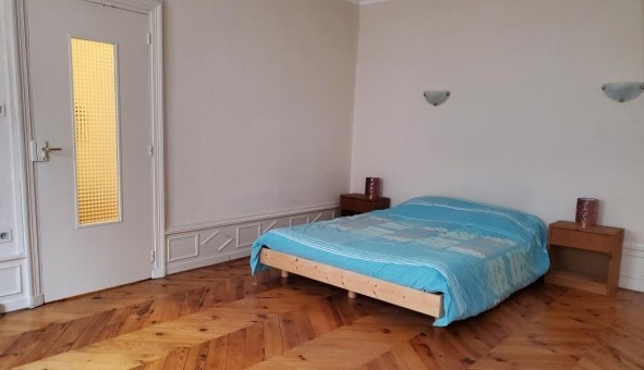 Logement tudiant T4 à Cellule (63200)
