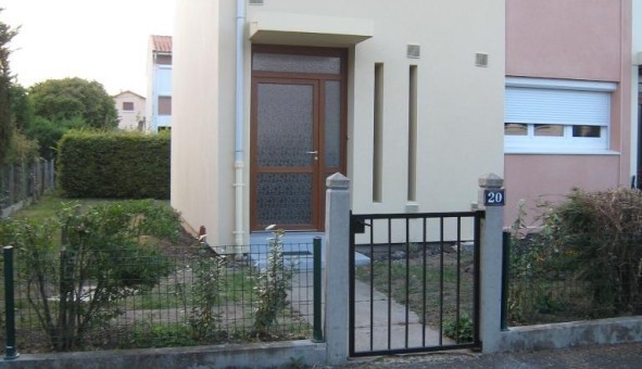 Logement tudiant Location T4 Vide Cellule (63200)