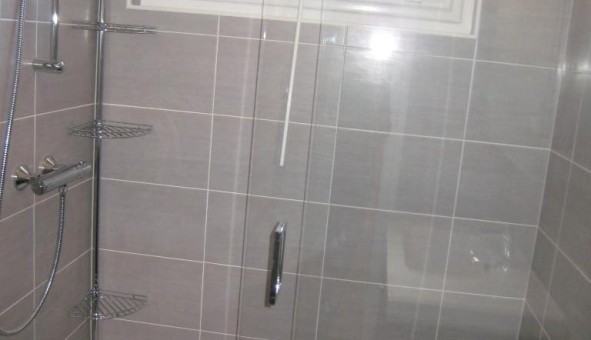 Logement tudiant T4 à Cellule (63200)