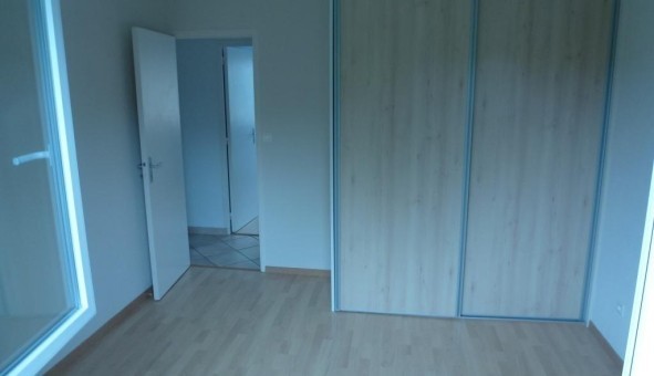 Logement tudiant T4 à Certines (01240)