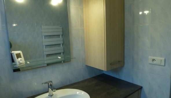Logement tudiant T4 à Certines (01240)
