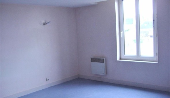 Logement tudiant T4 à Champagn (72470)