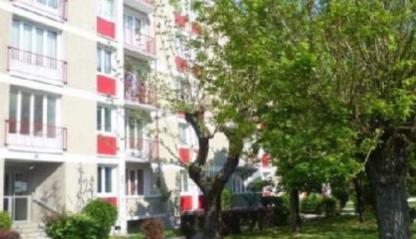 Logement �tudiant Location T4 Vide Champagnier (38800)