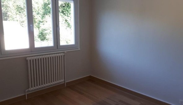 Logement tudiant T4 à Chang (72560)