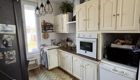 Logement �tudiant T4 &agrave; Chapet (78130)