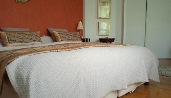 Logement tudiant T4 à Charbonnires les Bains (69260)